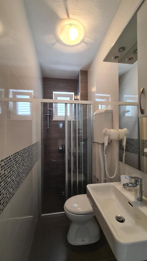 Studio Apartment Boksic ムリニ エクステリア 写真